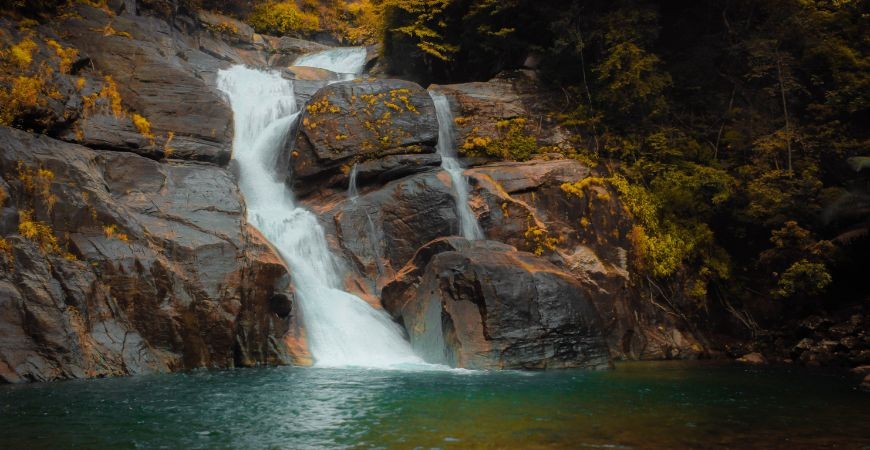 tourist places to visit in wayanad - soochipara waterfalls