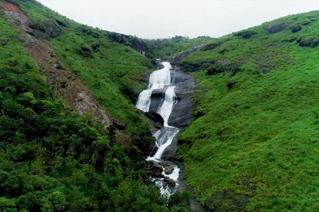 Beauty of vagamon in monsoon- palozhukum para waterfall in vagamon.